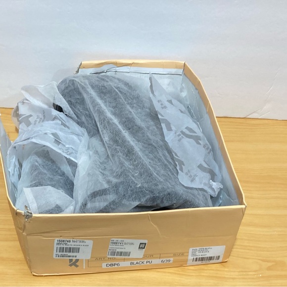 Koi Footwear Women's Black pu Horace Platform Boots w/Z/L DEP6  Size: US 8/UK6 - Picture 8 of 8